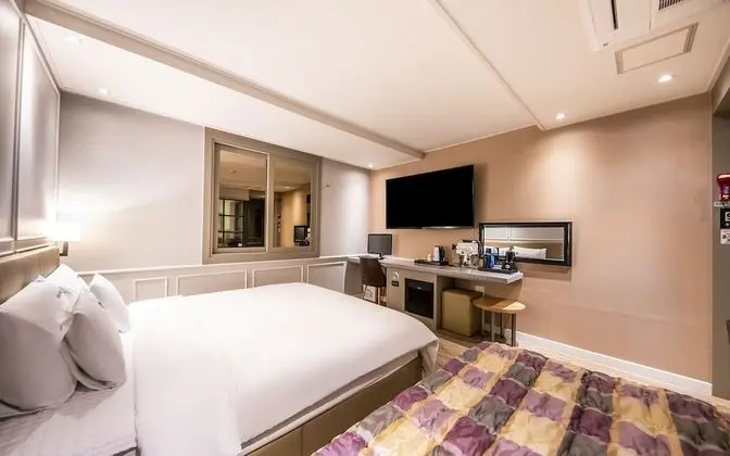 Oda (Standard Twin (Netflix available Whir)