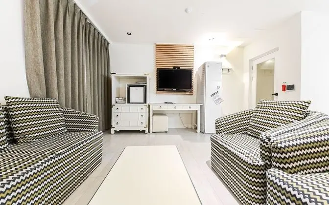 Oda (Deluxe Room (Double + Single/Styler))