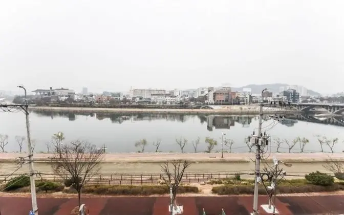 Oda (Deluxe (Netflix))