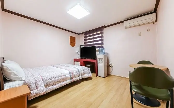 Oda (General room a)