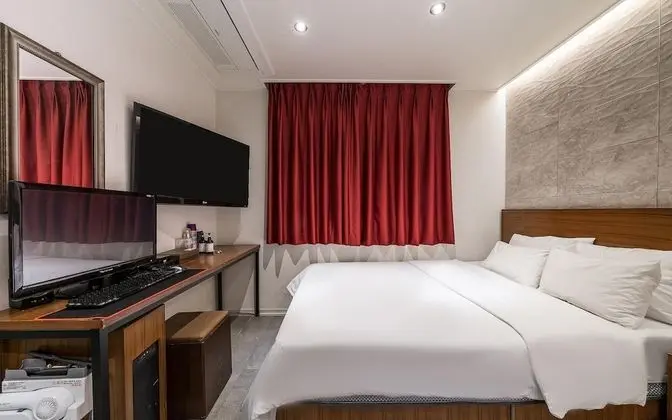 Oda (VIP Twin (OTT Service Available))