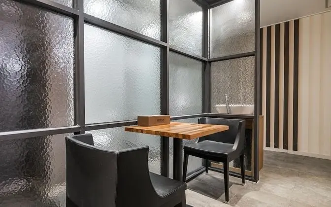 Oda (VIP Twin (OTT Service Available))