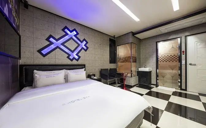 Oda (Special Room (Netflix))