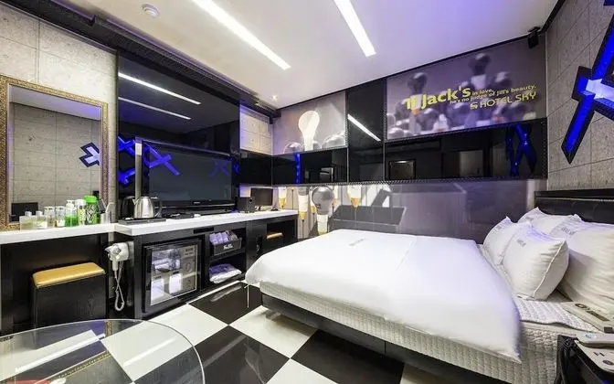 Oda (Special Room (Netflix))