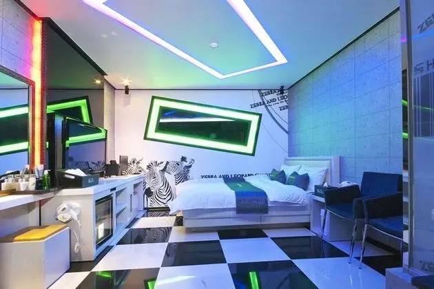 Oda (Special Room (Netflix))