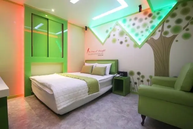 Oda (Standard room (Netflix available))