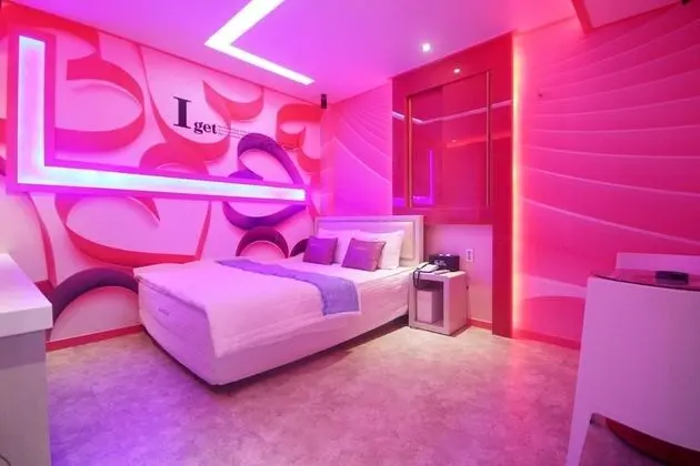 Oda (Standard room (Netflix available))