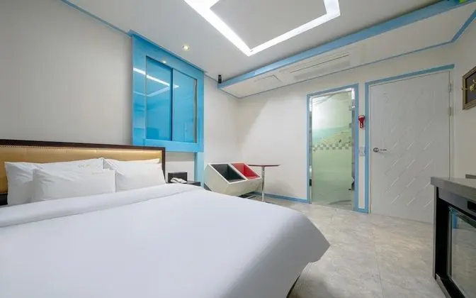 Oda (Standard room (Netflix available))