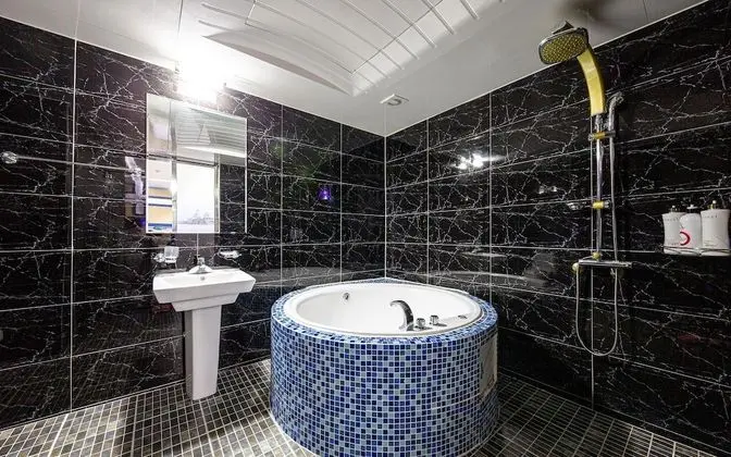 Oda (VIP (Netflix available))