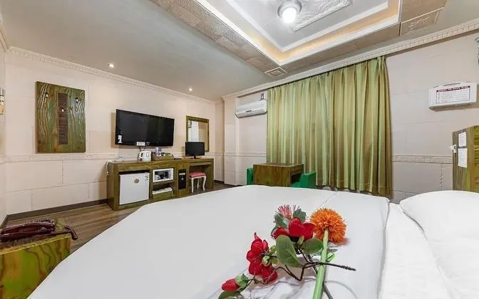 Oda (Special room (healthy loess room))