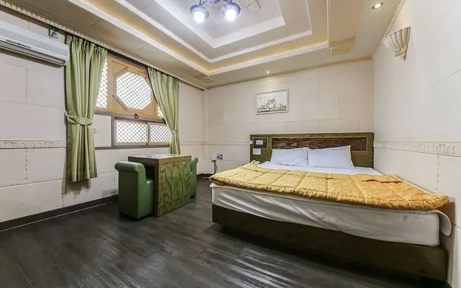 Oda (Special room (healthy loess room))