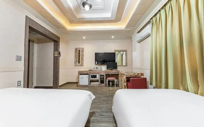 Oda (Twin (healthy loess room))