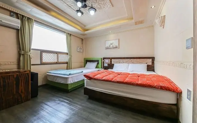 Oda (Twin (healthy loess room))