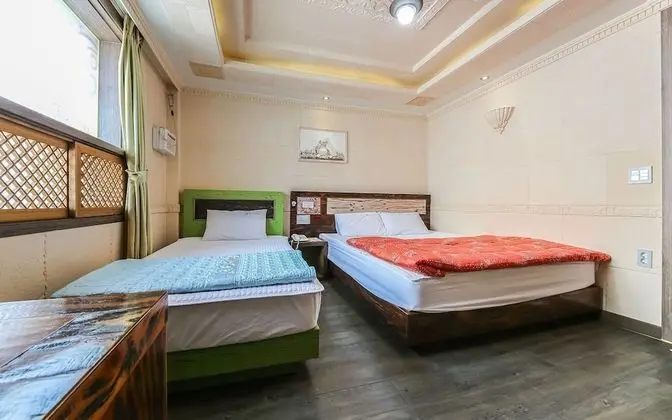 Oda (Twin (healthy loess room))