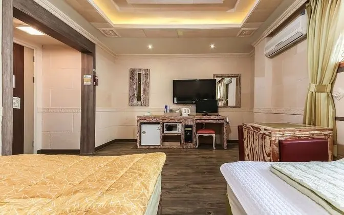 Oda (Twin (healthy loess room))