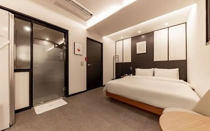 Oda (VIP (Netflix viewing available))