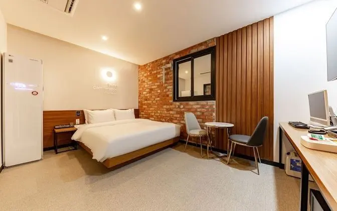 Oda (VIP (Netflix viewing available))