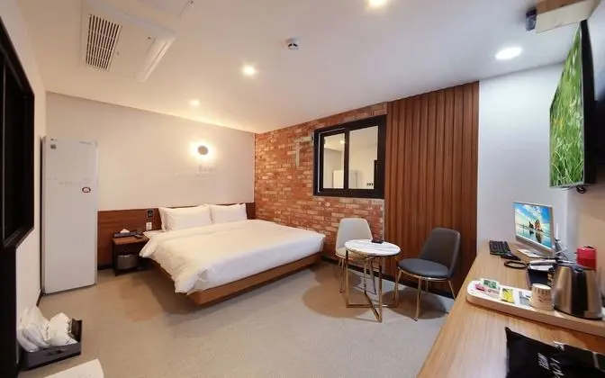 Oda (VIP (Netflix viewing available))