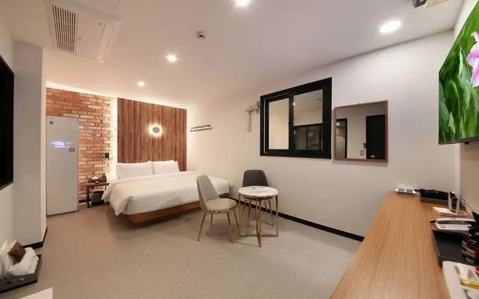 Oda (VIP (Netflix viewing available))