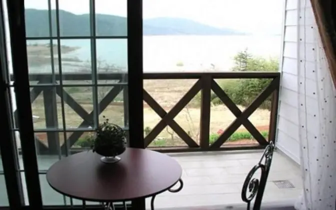 Oda (Sound of water)