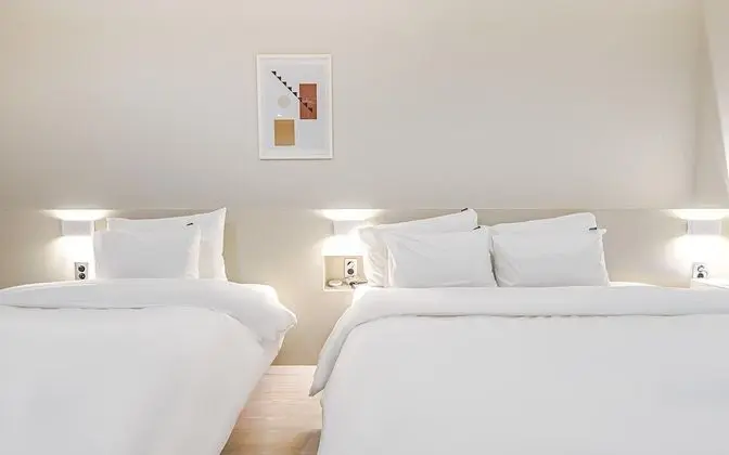 Oda (Premium Business (double bed queen + )