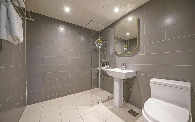 Oda (Premium Business (double bed queen + )