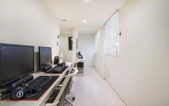 Oda (Premium content (PC room) (with style)