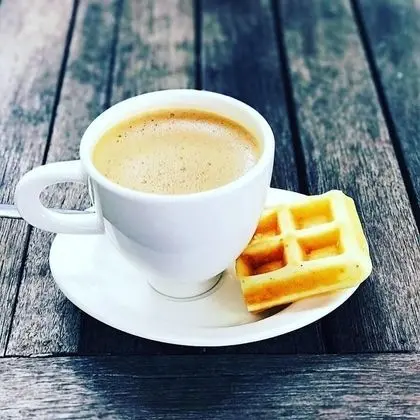 Deluxe Üç Kişilik Oda, 1 Yatak Odası, Sigara İçilmez, Havuz Manzaralı