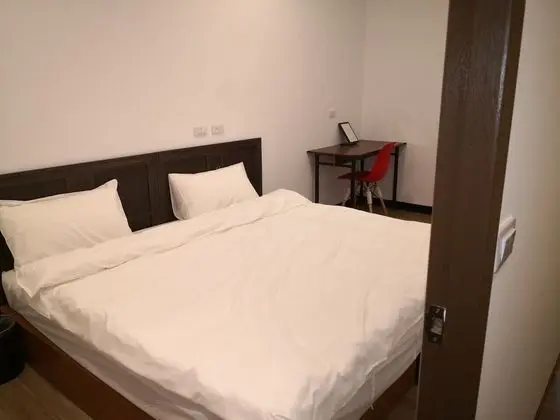 Basic Tek Büyük Yataklı Oda