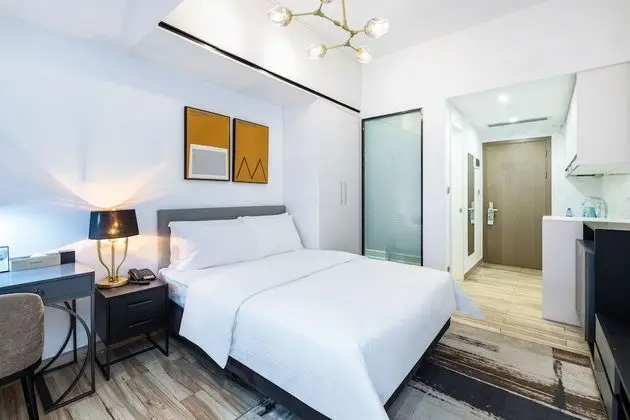 Deluxe Tek Büyük Yataklı Oda