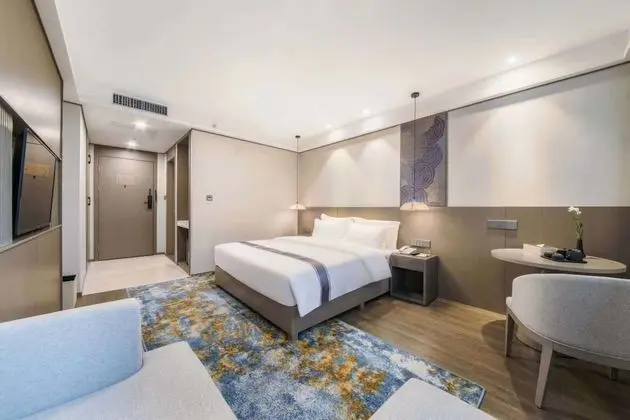 Business Tek Büyük Yataklı Oda