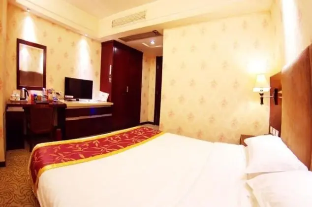 Comfort Tek Büyük Yataklı Oda
