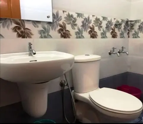 Basic Tek Büyük Yataklı Oda, 1 Çift Kişilik Yatak, Bahçe Manzaralı