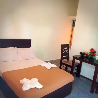 Deluxe Tek Büyük Yataklı Oda, 1 Çift Kişilik Yatak, Bahçe Manzaralı