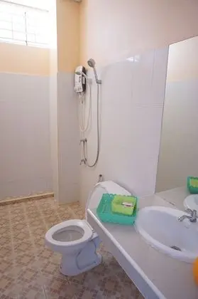 Üç Kişilik Oda