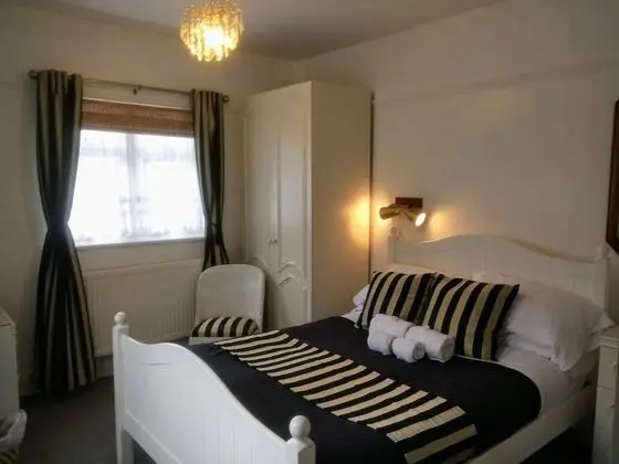 Tek Büyük Yataklı Oda (Room 1)