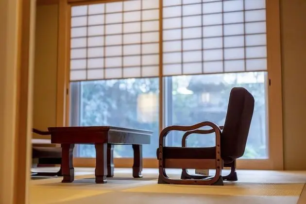 Oda, Sigara İçilmez (Suite room with Japanese Style Room)