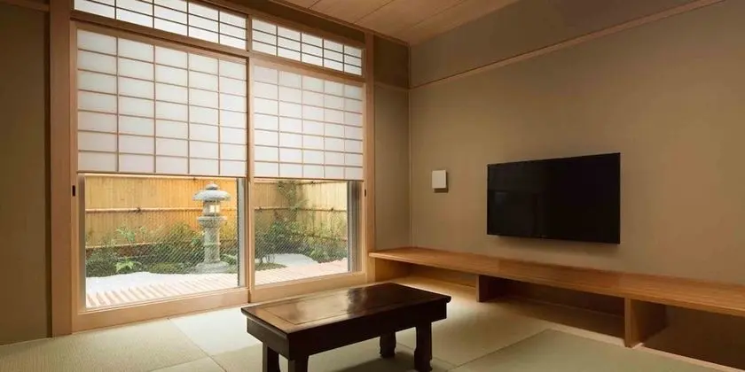 Oda, Sigara İçilmez (Suite room with Japanese Style Room)