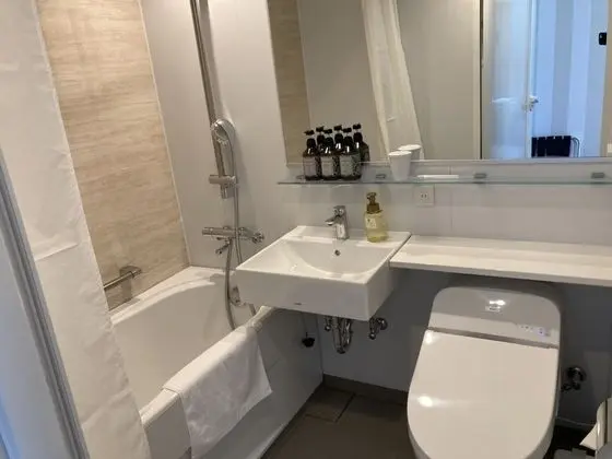 Tek Kişilik Oda, Sigara İçilmez