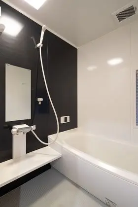 Ev (Private Vacation)