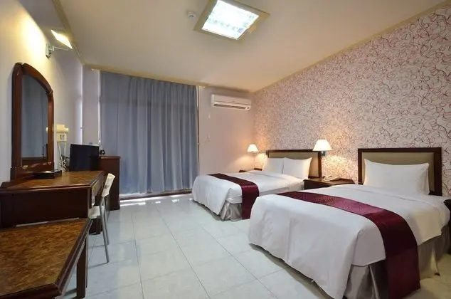 Üç Kişilik Oda