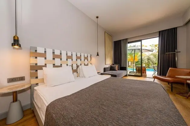 https://images.etstur.com/files/images/hotelImages/TR/51237/l/Jiva-Beach-Resort-Oda-388162.jpg
