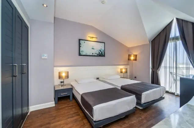 https://images.odamax.com/img/1024x768/odamax/image/upload/Jiva_Beach_Resort_Hotel_202601221526273_Attic_Land_1.png