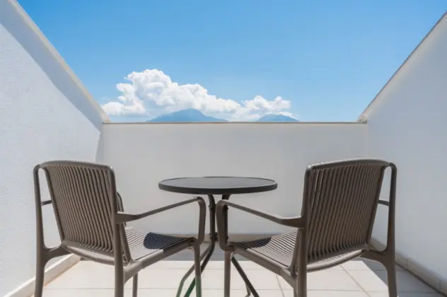 https://images.odamax.com/img/1024x768/odamax/image/upload/Jiva_Beach_Resort_Hotel_202601221526282_Attic_Land_8.png