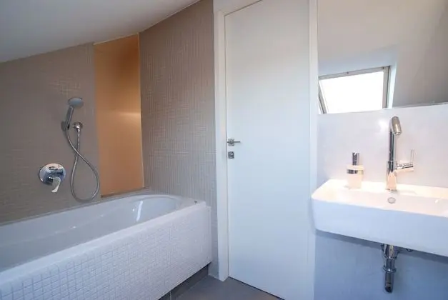 Çatı Katı (Loft), 2 Yatak Odası (Holubnik)