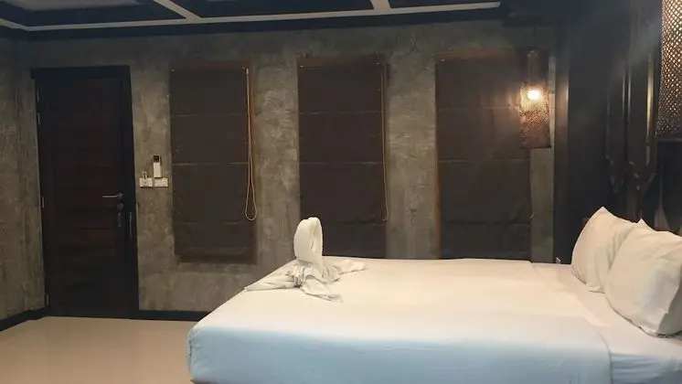Deluxe Bungalow
