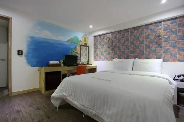 Tek Büyük Yataklı Oda