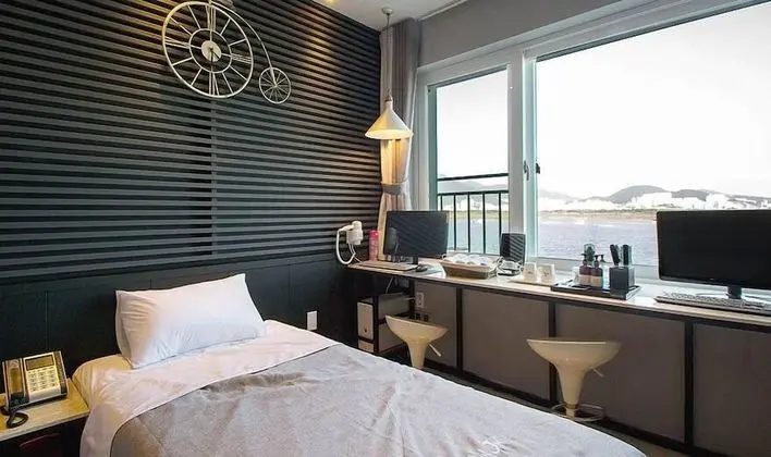 İki Ayrı Yataklı Oda