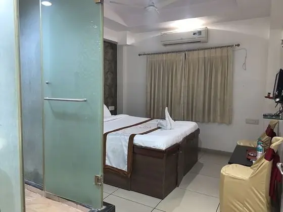 Deluxe Ac Room