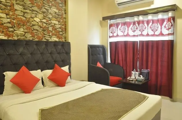 Deluxe Tek Büyük Yataklı Oda, Şehir Manzaralı
